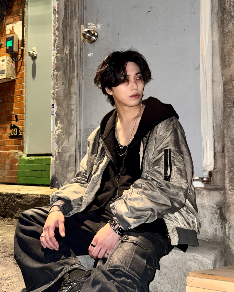 ROCKY TAIPEI FAN CONCERT & FAN CAMP 《BLACKOUT》
